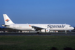 Spanair A321-231 EC-HPM GRO 01/06/2003