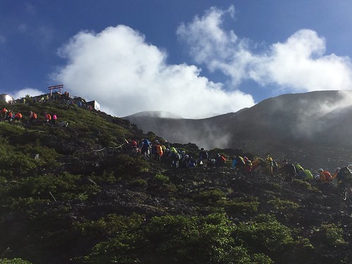 Long line of Fuji climbers at the seventh station