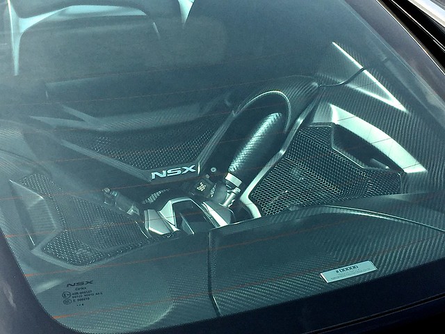 Acura NSX Hybrid 13
