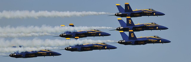 Blue Angels Exit Show Right