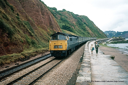 britishrail class52 western dieselhydrailic passenger teignmouth devon train railway locomotive railroad