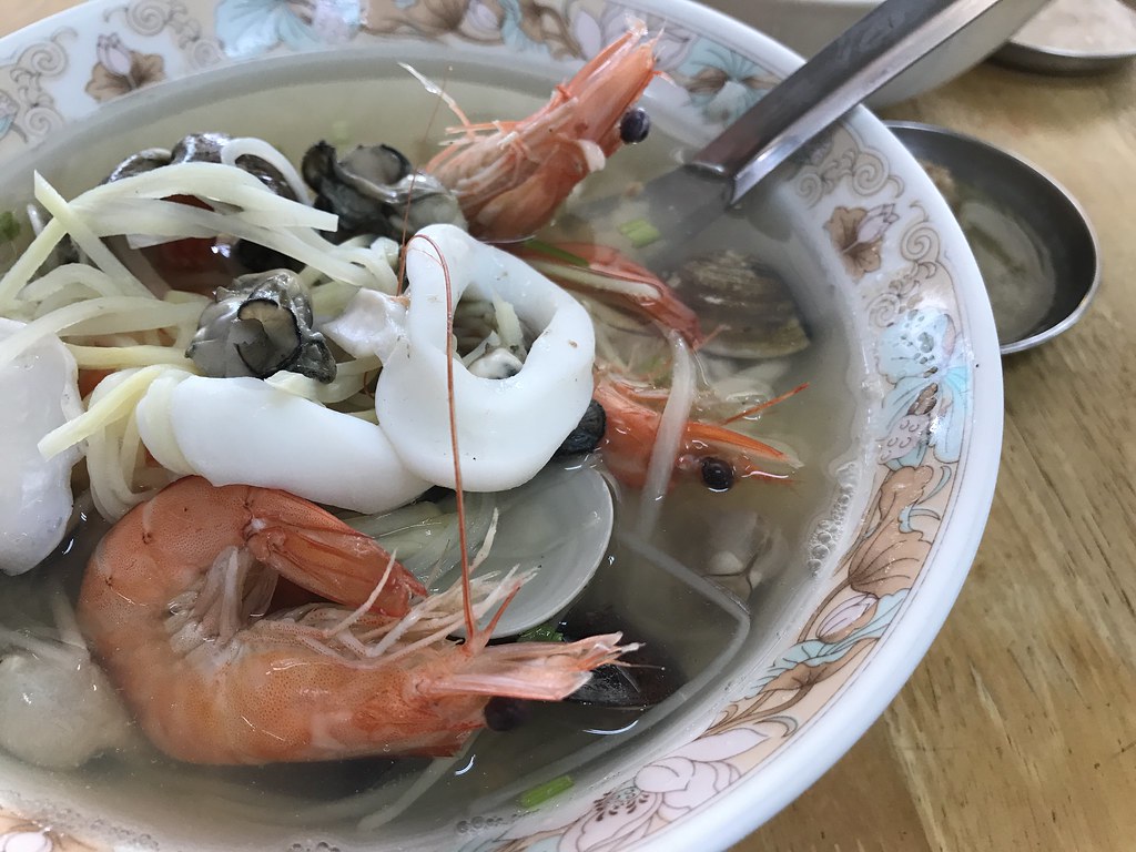 台南海鮮粥