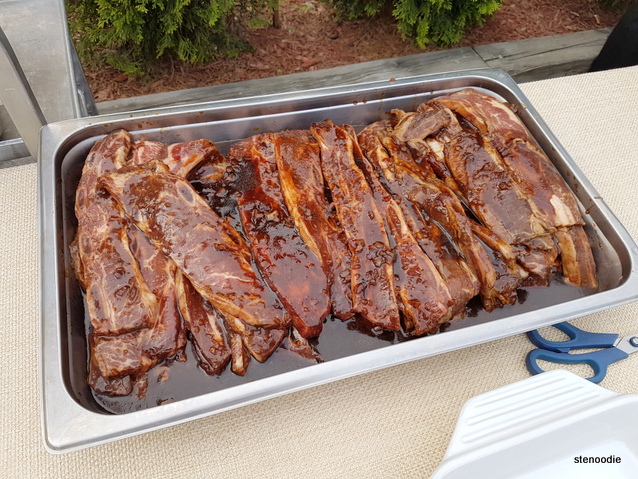  marinated ribs in tray