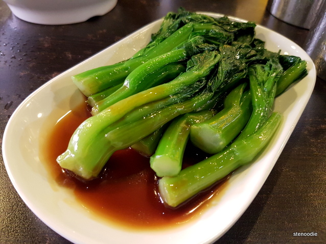  Vegetables in oyster sauce 