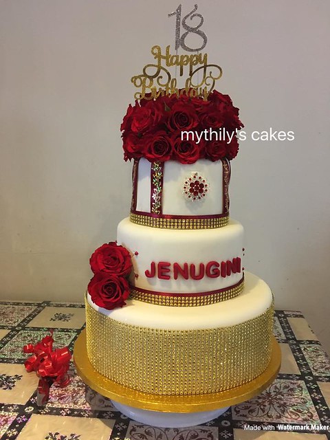 Cake by Mythily's Cakes