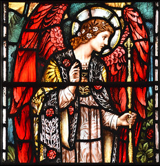 Gabriel at the Annunciation (Powell & Sons, 1913)