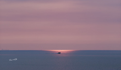 太陽日落 小船 簡單