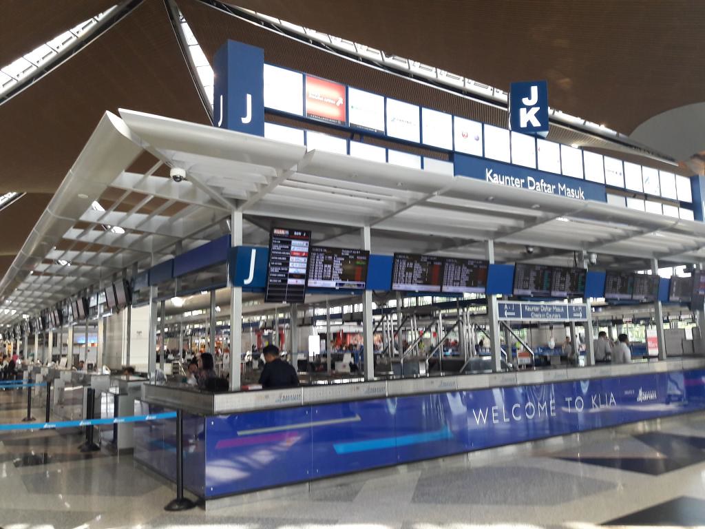 Flight From Kuala Lumpur To Jakarta : Review of KLM flight from Jakarta