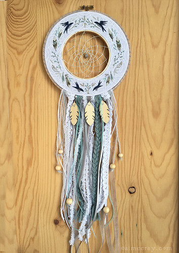 birds and feathers dream catcher