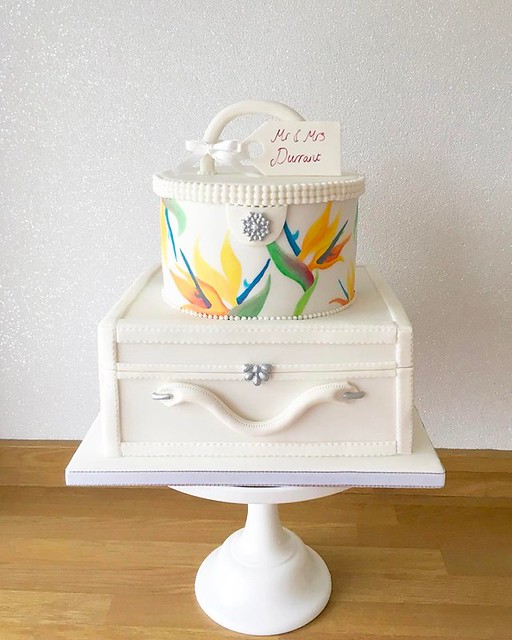 Cake by Sparkle Bakes