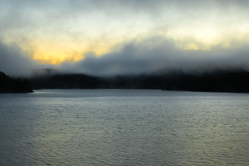 water sunrise trainride lake