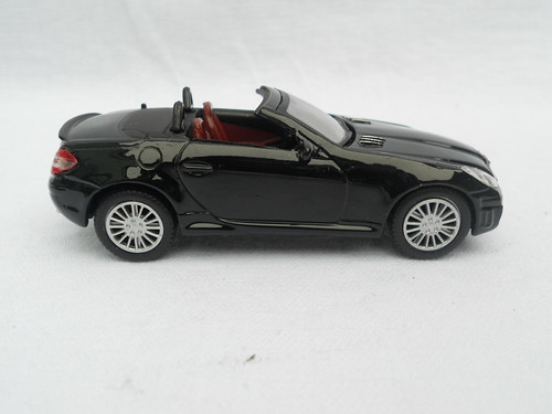 Mercedes Benz SLK55 AMG (2005) – Motor Max