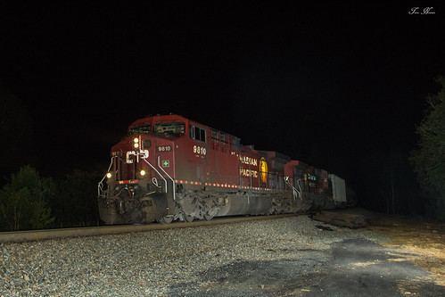 norfolk southern canadian pacific train railroad freight ethanol unit 64q georgia division braswell 1043h atlanta north district es44ac ge