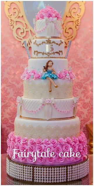 Cake from Fairytale Cake by Sheliza