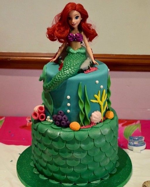 Little Mermaid Cake by Lulu's Cake Kitchen