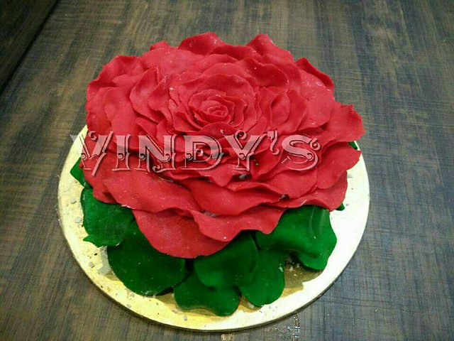 Rose Cake by Vaishali Dalal Oka of VINDY's Designer Yumm PuRe VeG Cakes.