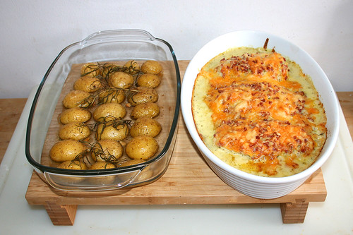 56 - Onion chicken with rosemary potatoes - Finished baking / Zwiebelhähnchen mit Rosmarinkartoffeln - Fertig gebacken