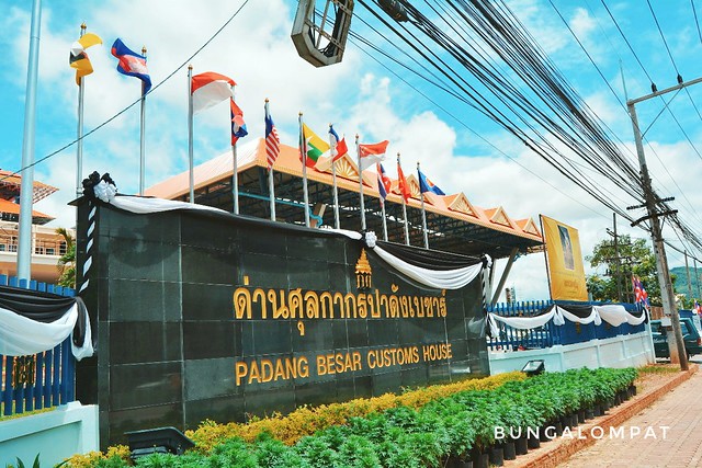 Padangbesar Customs House