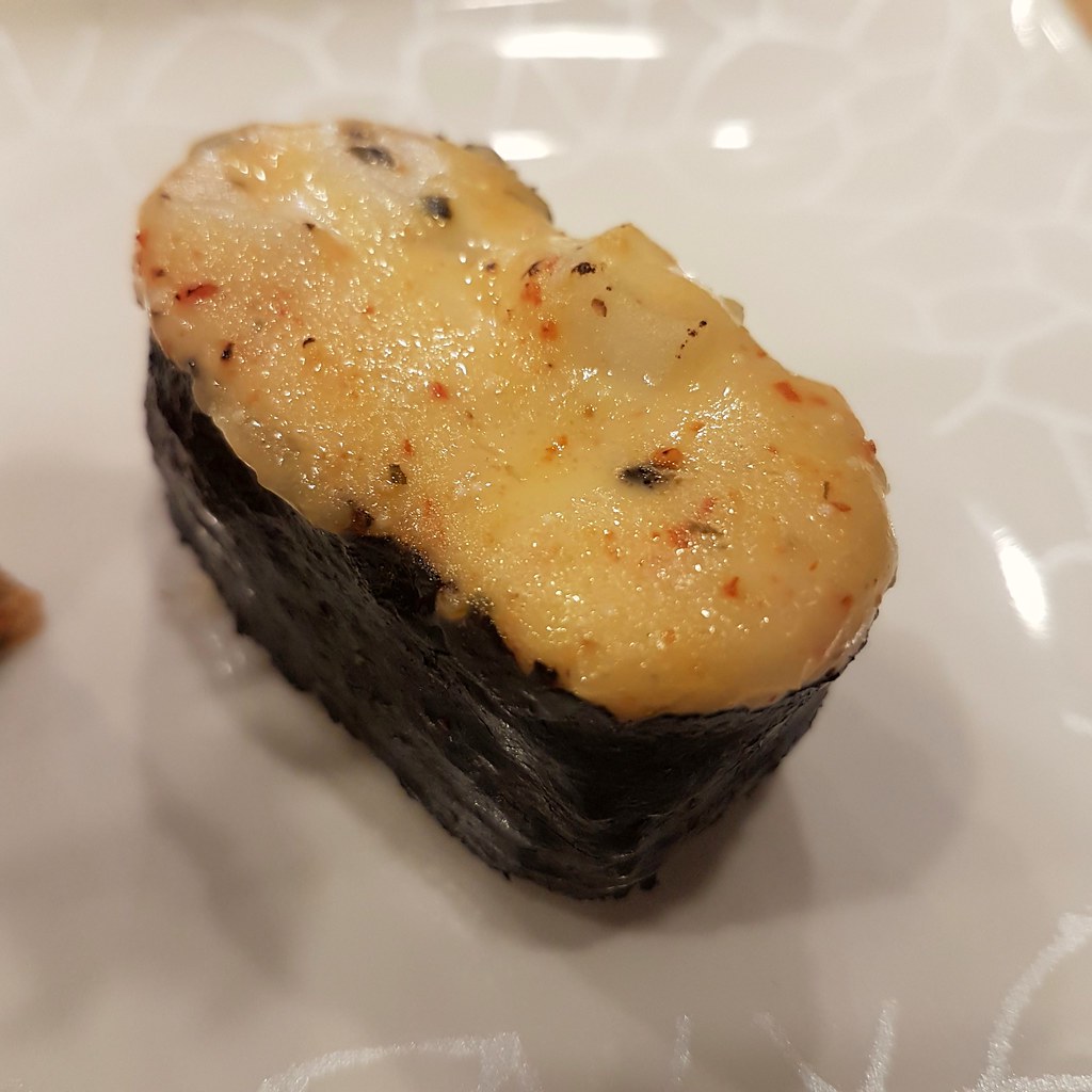 鲍鱼沙拉(烤) Grilled Abalone $2.20 @ Empire Sushi at KL Avenue K.