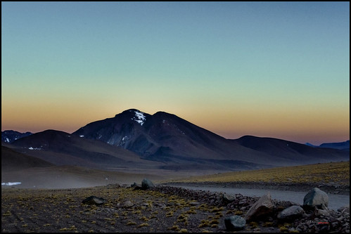 andes sunrise amanecer road carretera caminos montaña mountain bolivia america bitramone blue