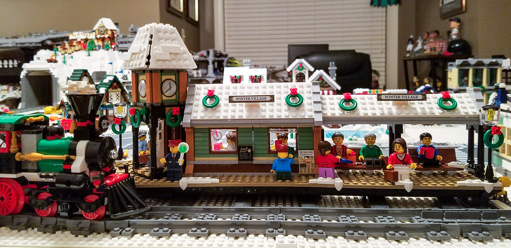 Lego Winter Village Train Station