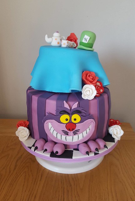 Alice in Wonderland Cake by Emma Powell of Em's Cakes & Bakes