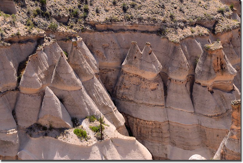 Above the tent rocks, seen from the upper part of the Slot Canyon Trail (18)