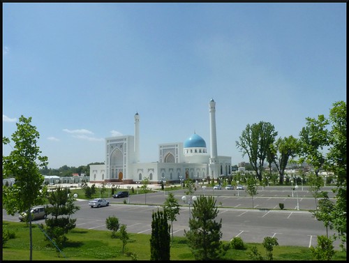 Uzbekistán, por la Ruta de la Seda - Blogs de Uzbekistan - Viaje y llegada a Tashkent (9)