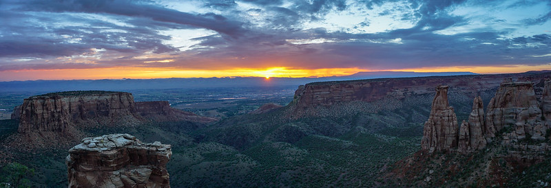Colorado National Monument Sunrise Pano