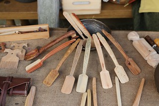 Löffel von dem Holzhandwerker Brandur Bjarkarson, der Herberge [Haus Nr. 7] - Museumsfreifläche Wikinger Museum haithabu WHH 06-08-2017
