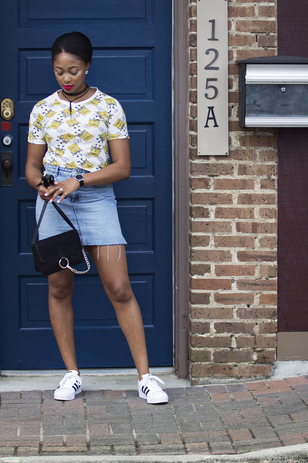 how to wear a screen printed tee