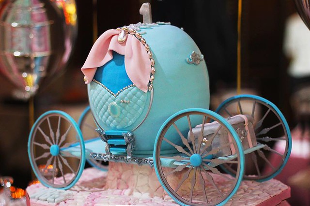 Carriage Cake by Aneta Koleva of Сладък бутик-Ани Sweet Boutique Ani