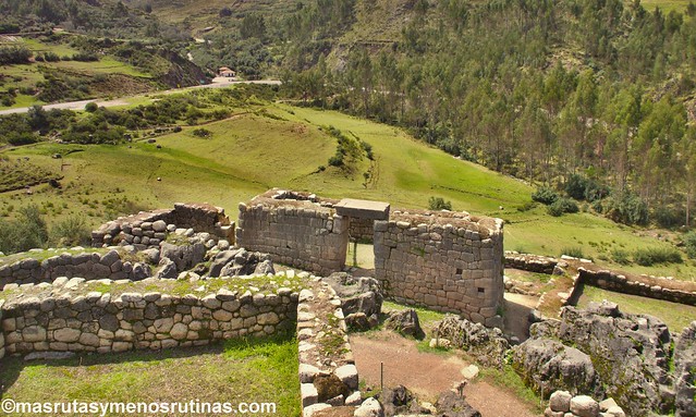 Por las escaleras de PERÚ - Blogs de Peru - Ruinas de los alrededores de Cusco: Tambomachay, PukaPukara, Qenqo, Sacsayhuaman (5)