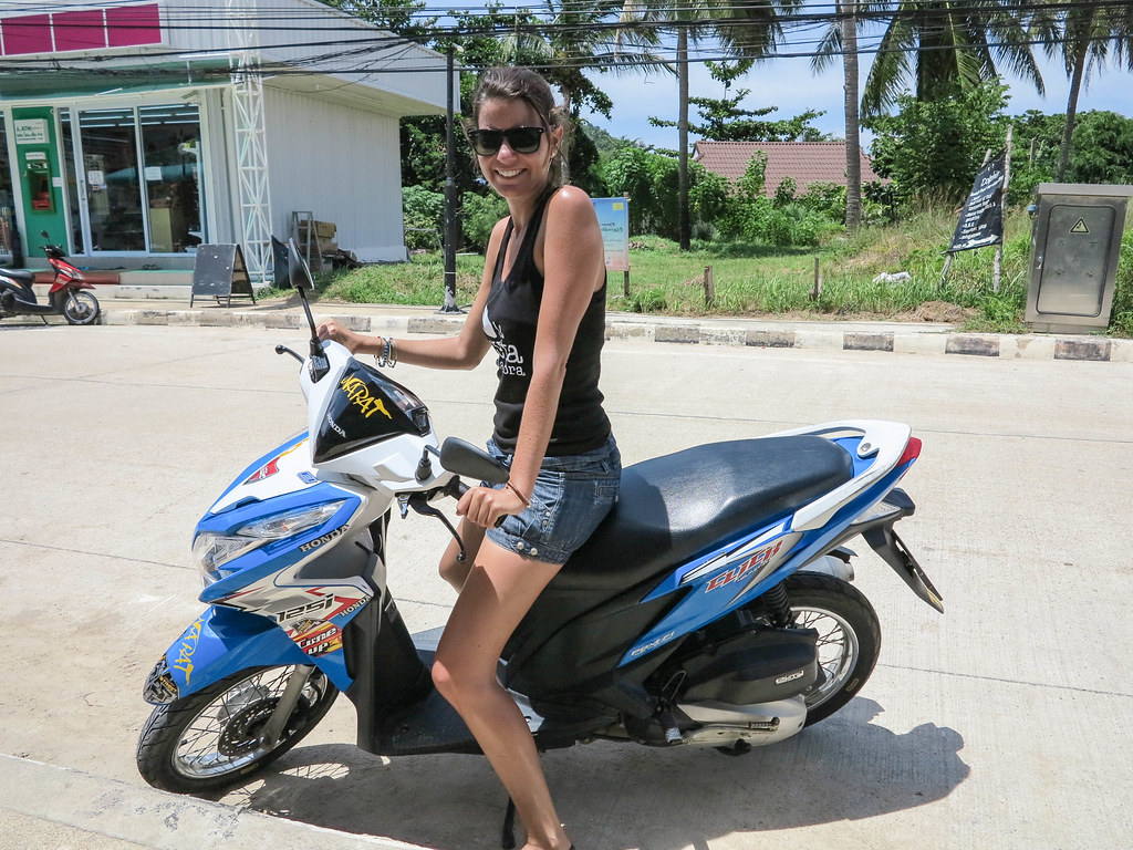 Alquilar moto en Koh Phangan