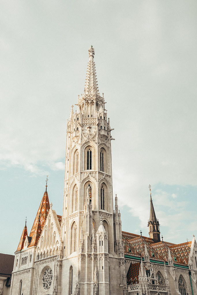 vivalcli:  Matthias Church, Budapest by Carrie   