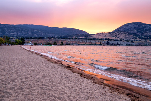 penticton britishcolumbia canada ca day242 365 365project project365 redditphotoproject picoftheday okanagan okanaganphotographer pentictonbc visitpenticton explorepenticton beautifulbc hellobc visitbc awesomeearthpix landscapelovers landscapes sunset okanaganlake beach naturelovers naturelover beautifuldestinations awesomeglobe fantasticearth earthpix