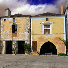Monpazier, Dordogne, France - Photo of Sainte-Croix