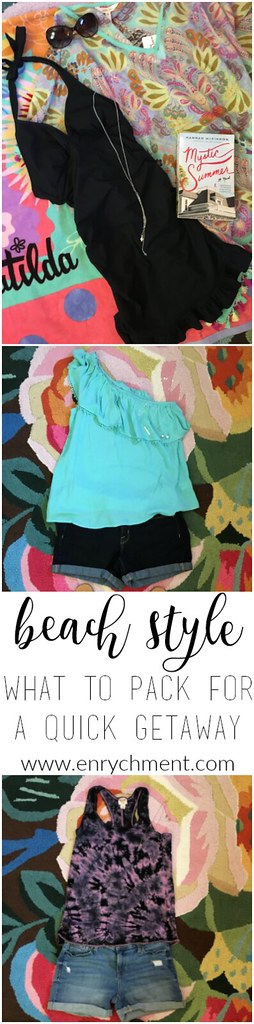 Packing light for a beach trip: simple beachy outfits for a perfect weekend getaway! | www.enrychment.com