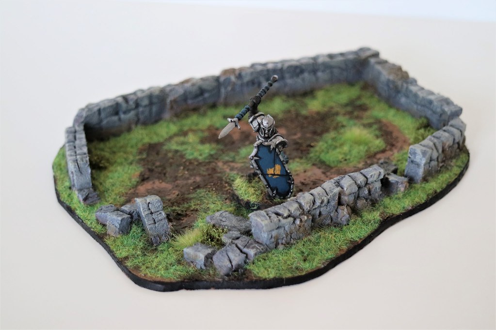Runewars Miniatures Crumbling Wall