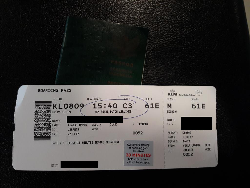 Review of KLM flight from Kuala Lumpur to Jakarta in Economy
