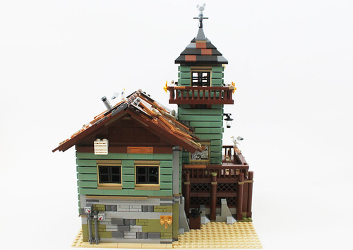 LEGO Ideas Old Fishing Store (21310)