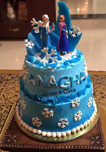 Frozen Themed Cake by Rush-me A Cake