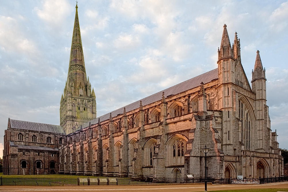 What Winchester Cathedral might have looked like with its spire intact