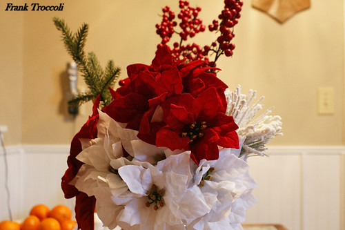 decorations lakewoodnj christmas flowers tangerines leisurevillage