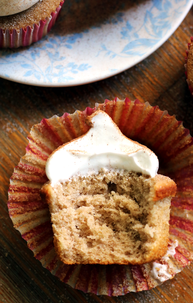Snickerdoodle Cupcakes with Fluffy Seven Minute Frosting