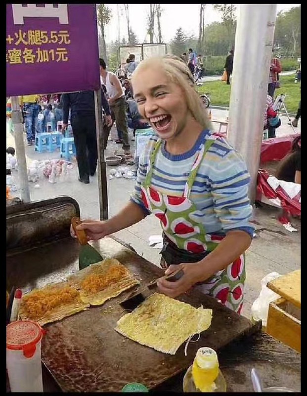 Game of Thrones / Chinese Street Vendor mashup