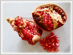 Punica granatum (Pomegranate, Buah Delima in Malay) with juicy and seeded fruits to consume, 24 Aug 2017