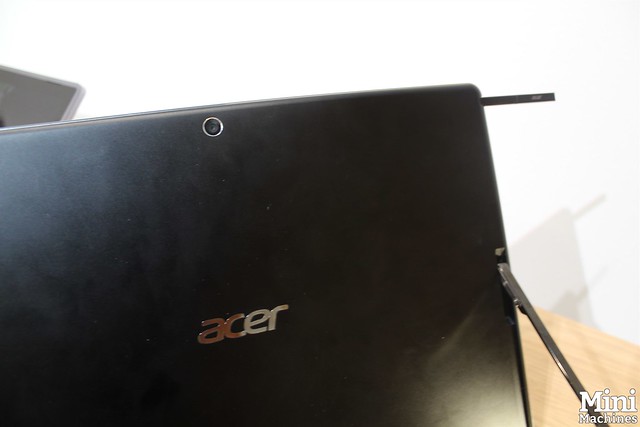 Acer Switch 7 Black Edition - 25
