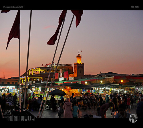 morocco tomraven aravenimage night marrakech flags sunset lights colour people square meetingplace maroc music q32017 lumix gx8