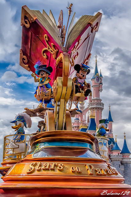 Disney Stars on Parade
